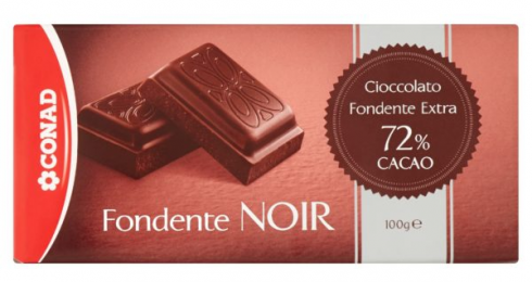 Frammenti di plastica dura, Ministero della Salute richiama cioccolato fondente noir : “Non consumatelo”. 