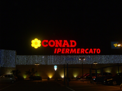 Recesso appalto portierato e antitaccheggio “Ipermercato Conad” di Cavallino. Lavoratori prima licenziati e poi trasferiti in Lombardia. 