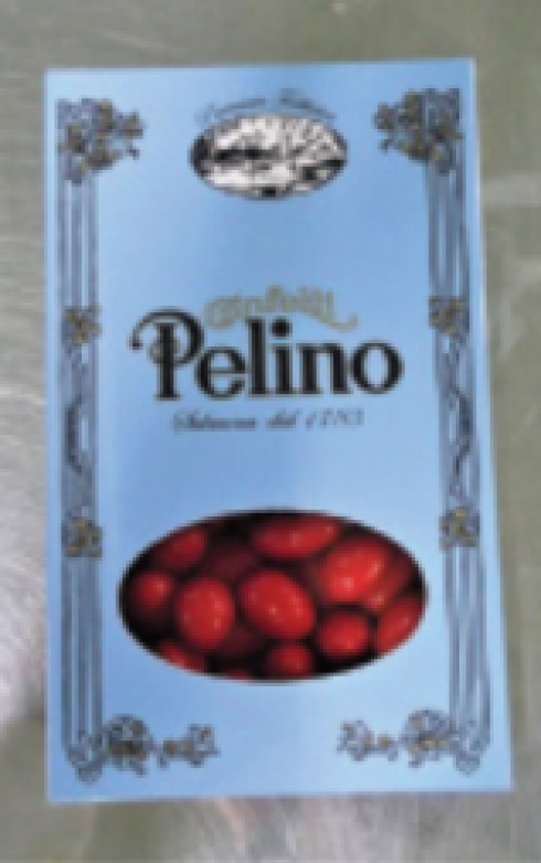 Coloranti in eccesso nei confetti rossi con mandorla  a marchio Pelino.