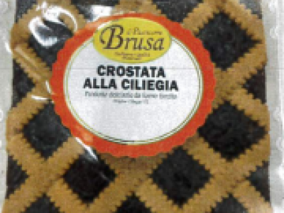 Carrefour, richiamo precauzionale per due lotti di crostata di ciliegie: sospetta presenza di ossido di etilene