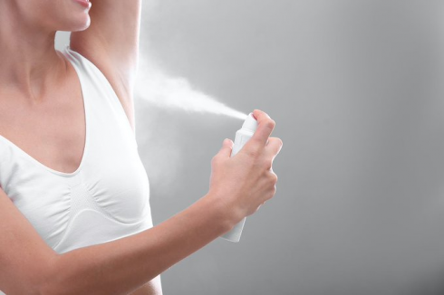 Benzene trovato anche nei deodoranti spray.