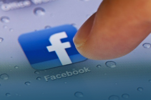La Cassazione: vietato pubblicare su facebook documenti che rivelano i debiti
