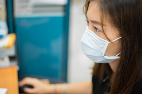Truffe online. Occhio alle mail con allegati “pericolosi”, anche gli hacker "puntano" sul coronavirus.