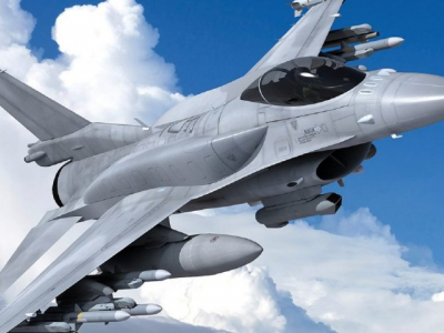 Paura a Washington, F-16 decollano per intercettare velivolo fuori controllo