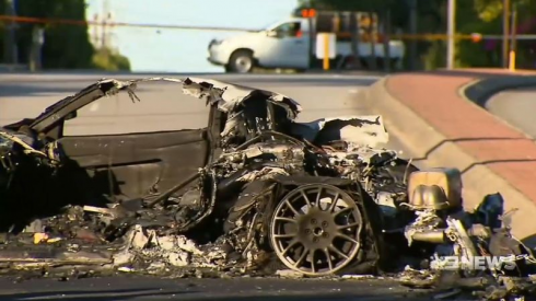 Ruba una Ferrari e la passeggera muore a 40 anni contro un ostacolo in Australia