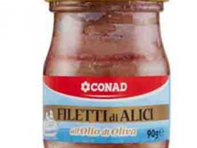 Aflatossine nei filetti di alici. Coinvolti i supermercati Conad