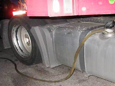 Caro carburanti per la guerra in Medio Oriente: aumenta il fenomeno dei furti di benzina e gasolio