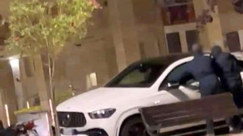 Furto d’auto in diretta, il video girato con un telefonino a Giovinazzo