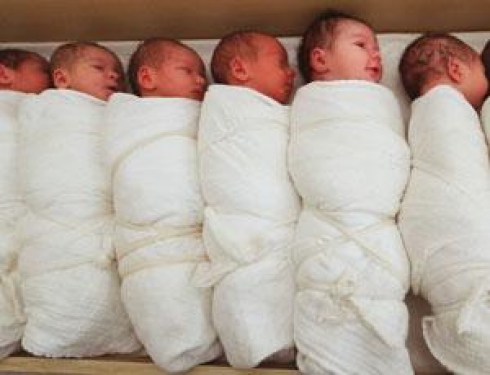 Polonia, gravidanza unica: nati sei gemelli, stanno tutti bene