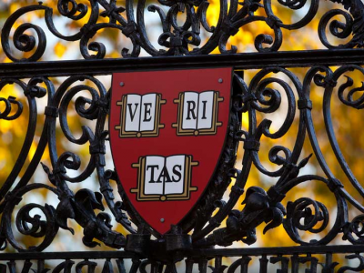 Razzismo, scandalo a Harvard: discrimina gli asiatico-americani