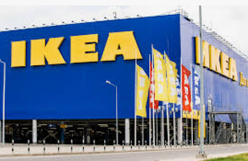 Bimbo morto schiacciato da una cassettiera MALM: Ikea risarcirà 46 milioni di dollari ai genitori 