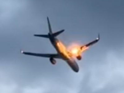 Fiamme nella turbina durante il decollo da Corfù, aereo torna indietro