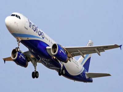 Bombay, ancora un altro aereo A320 di IndiGo con problemi al motore fa atterraggio di emergenza