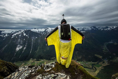 Jumper italiano ferito gravemente dopo incidente in Russia