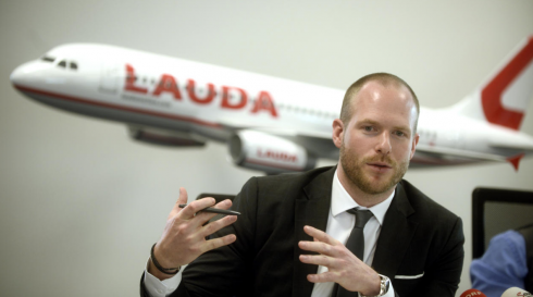 Laudamotion, atterraggio d'emergenza. 