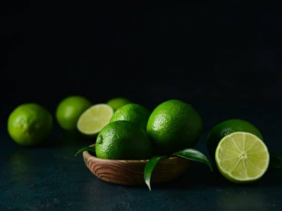 Pesticida carbofurano in un lotto lime di Tahiti a marchio Tropicom richiamato per rischio chimico