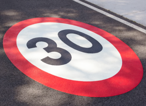 La multa con autovelox è salatissima, ma non si tratta di un errore