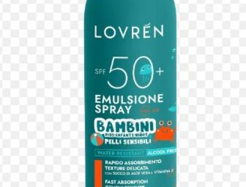 “È pericoloso”, famoso spray solare ritirato in Italia: può causare danni irreparabili ai reni 