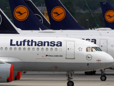 Panico a bordo: volo Lufthansa scarica il carburante prima degli atterraggi di emergenza effettuati per ben due volte