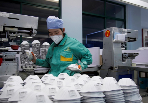 Paesi Bassi: maxi richiamo di mascherine protettive per il viso difettose prodotte in Cina.