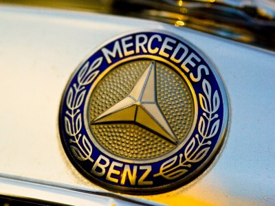 logo mercedes benz