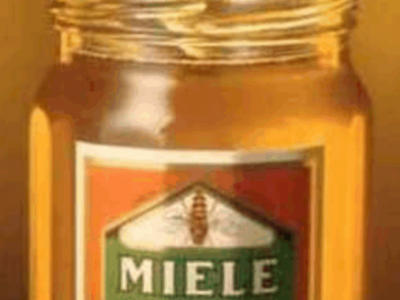 Residui chimici nei prodotti alimentari, maxi richiamo di confezioni di Miele Ambrosoli