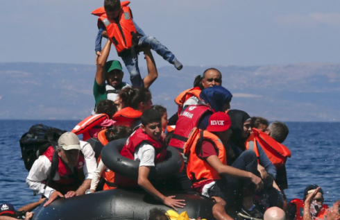 Migranti, due gemelle scomparse nel Mediterraneo