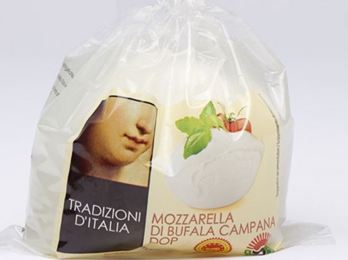mozzarella tradizioni d'italia