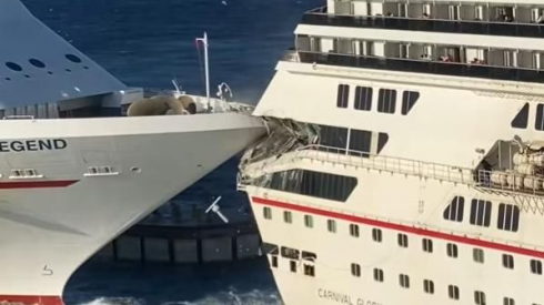 Messico, collisione tra due navi da crociera della Carnival Cruise Line in porto a Cozumel - VIDEO 