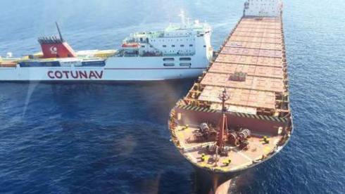 Nuovo allarme ambientale. Corsica, collisione tra navi del greggio in mare