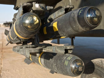 Gli Stati Uniti hanno un nuovo missile "intelligente": "la bomba ninja", spara lame e riuscirebbe a limitare i danni collaterali