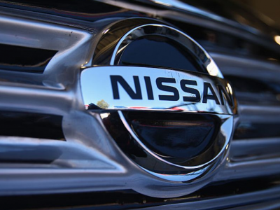 Nissan richiama 1,23 milioni di veicoli per un problema alla telecamera posteriore