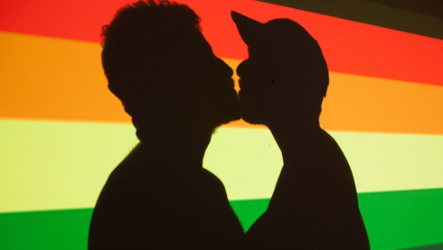 Tunisia, test anali per perseguitare gli omosessuali