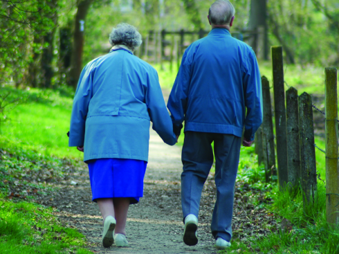 Camminare potrebbe prolungare la durata della tua vita. A riverarlo uno studio