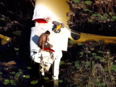 Florida, pilota salvato dall'acqua infestata da alligatori 6 ore dopo l'atterraggio di fortuna – Il video
