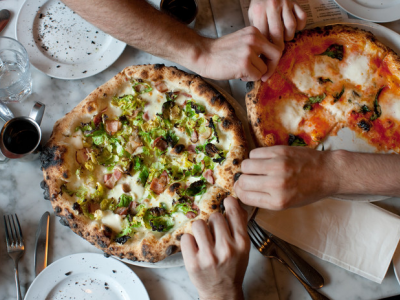 Una catena di ristoranti sudafricani ha appena lanciato la pizza alla cannabis