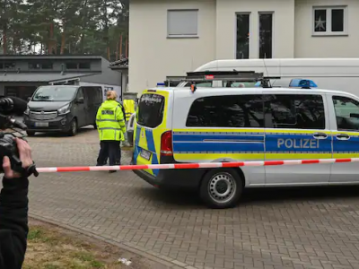 Tre bambini e due adulti trovati morti in una casa a sud di Berlino