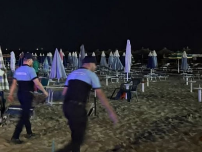 Durazzo, ragazza italiana di 18 anni violentata in spiaggia sui lettini davanti all'hotel 