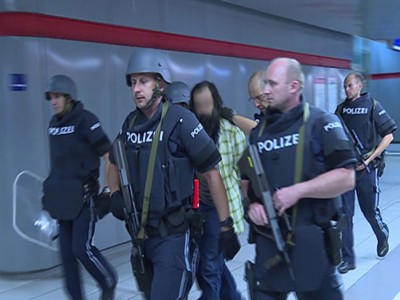 polizia austriaca arresto sardo