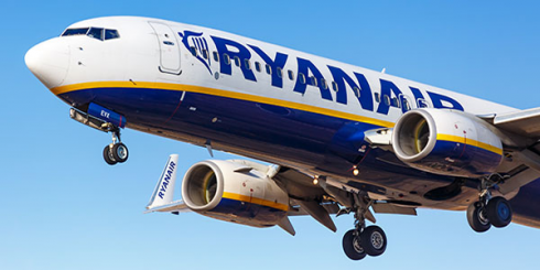 Volo Tenerife – Bristol: Boeing 737-800 della Ryanair effettua un atterraggio di emergenza a Malaga