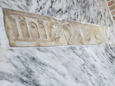 Archeomafie e traffico illecito internazionale di reperti archeologici dall’Italia: scoperto un pezzo dal valore inestimabile vecchio di 2000 anni e trafugato a Pompei quasi 50 anni fa