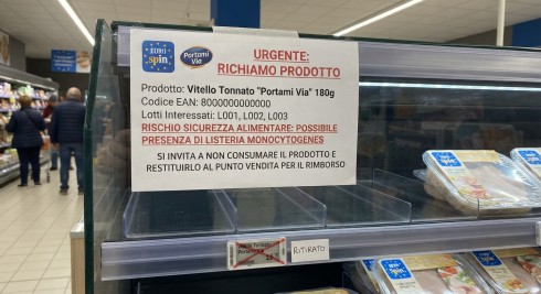 Allerta Listeria: il Ministero della Salute richiama il Vitello Tonnato "Portami Via" venduto da Eurospin