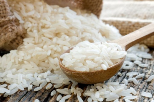 Allerta nei supermercati, ritirato riso basmati per presenza pesticidi oltre i limiti.
