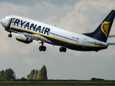 UE: Ryanair dovrà essere più trasparente sui prezzi dei suoi voli sul suo sito web. 