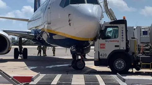 Malta, paura all’aeroporto di Luqa: aereo Ryanair si scontra con un'autocisterna