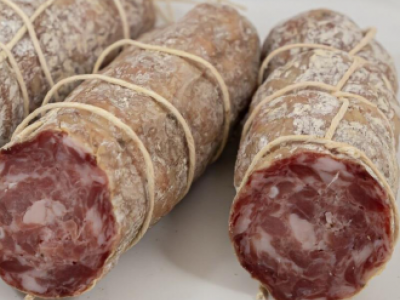 Listeria in lotto di salame nostrano con aglio richiamato dal commercio