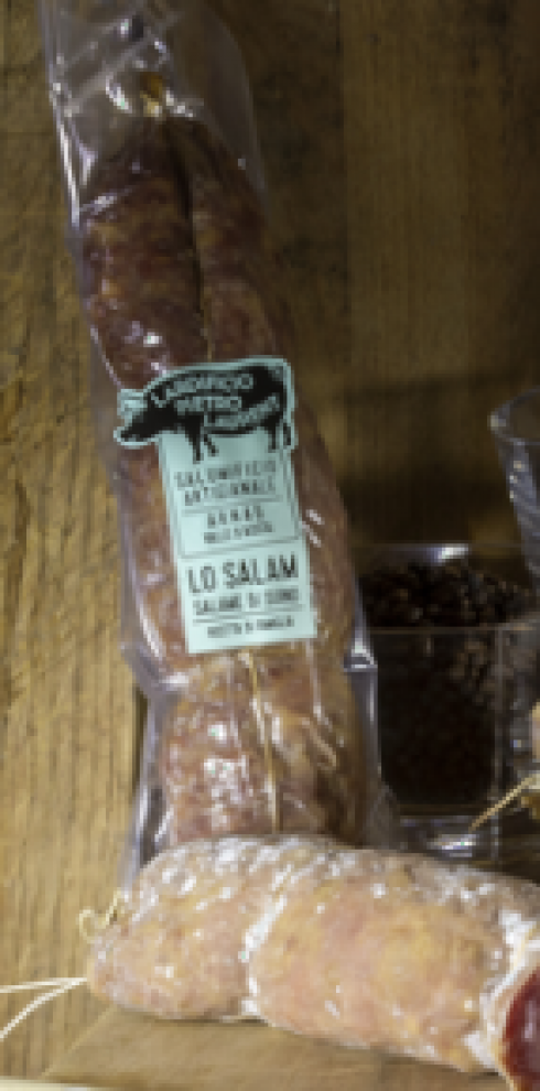 "Presenza di Salmonella", via dagli scaffali un lotto di salame "LO SALAM FILZETTA SV". 