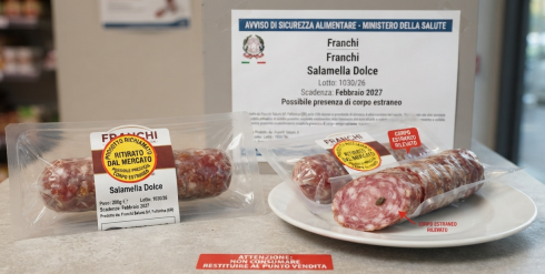 Corpo estraneo nella salamella dolce a marchio Franchi Salumi, prodotto ritirato dal mercato