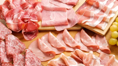 Carrefour in Francia ritira dagli scaffali salumi italiani Fumagalli di Como per presenza di Listeria