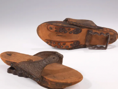 Portati alla luce sandali da donna bizantini di 1.500 anni